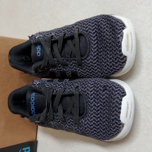 Toddler shoes - Picture 2 of 3